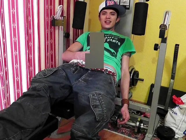 Latino Skater CUM,ANAL,PISS,SAGGING