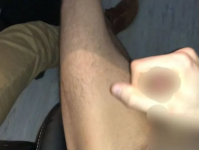 Video 038 - 2x in die Spermabox gespritzt Teil 1-2