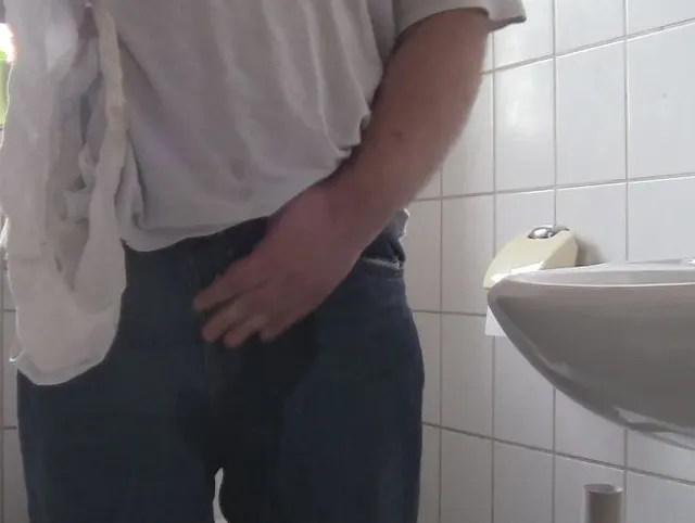 von der Nachbarin erwischt ...