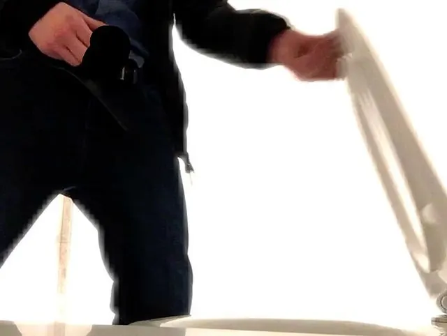 I know you find it horny seeing guys peeing - admit it